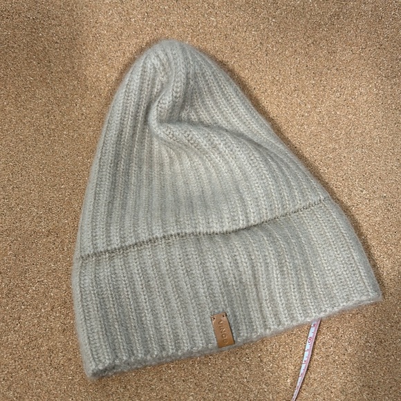 Vince Tan Cashmere Donegal Rib Cuffed Hat one size - Picture 9 of 11